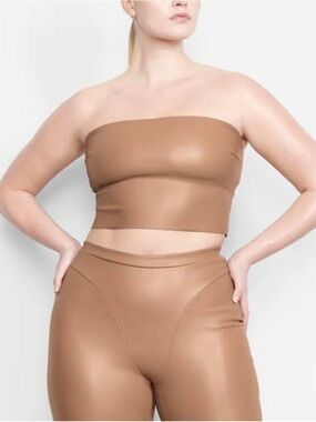 SKIMS Faux Leather Tube Top Brown Sienna Strapless Faux Leather Bandeau Top Tan